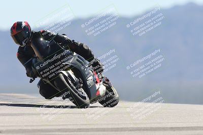 media/Oct-13-2025-Moto Forza (Mon) [[a66d839500]]/4-C Group/Session 4 (Turn 9)/